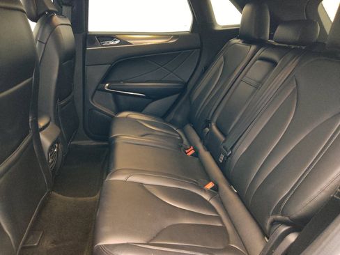 Used 2016 Lincoln MKC Premiere FWD image 18