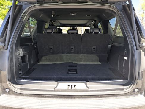 Used 2019 Lincoln Navigator L Reserve image 23