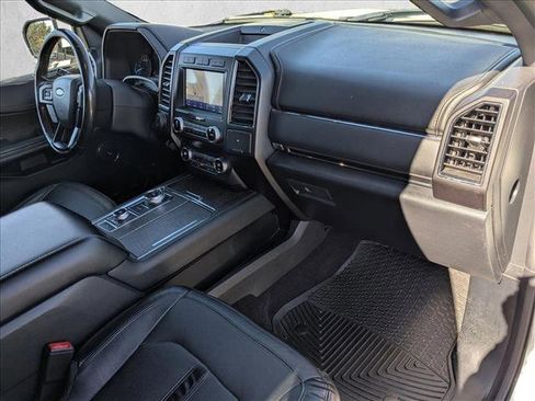Used 2020 Ford Expedition Limited w/ Equipment Group 301A image 17