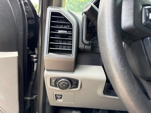 Used 2020 Ford F150 XLT AWD/4WD image 22