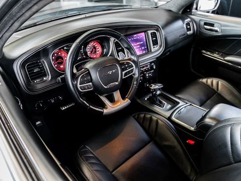Used 2022 Dodge Charger SRT Hellcat w/ Harman/Kardon Audio Group image 9