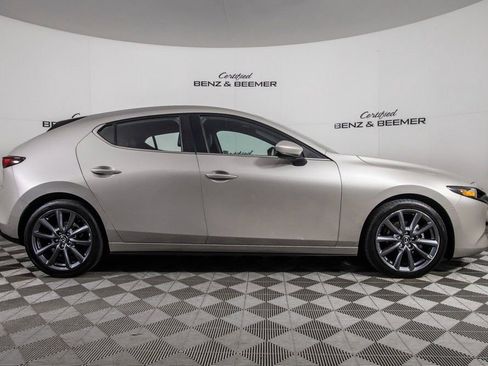 Used 2023 MAZDA MAZDA3 s image 11