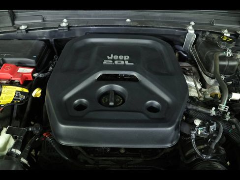 Used 2021 Jeep Wrangler Sport AWD/4WD image 17