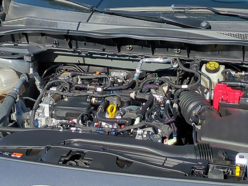 Used 2022 Ford Escape SE image 31