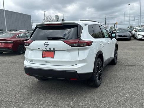 New 2026 Nissan Rogue Dark Armor image 4