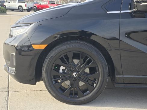 Used 2026 Honda Odyssey Sport-L image 8