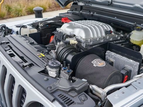 Used 2022 Jeep Gladiator Mojave w/ LED Lighting Group image 17