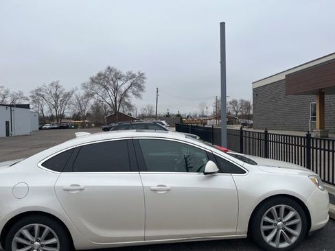 Used 2016 Buick Verano Convenience w/ Experience Buick Package image 4