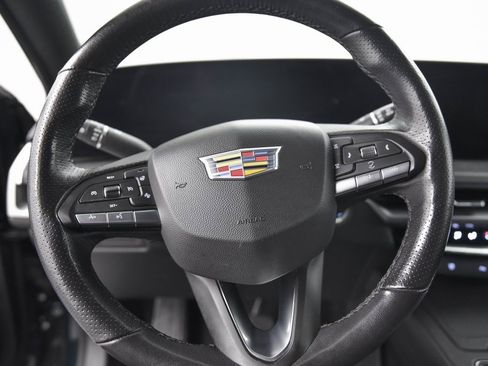 Used 2024 Cadillac XT4 Sport image 17