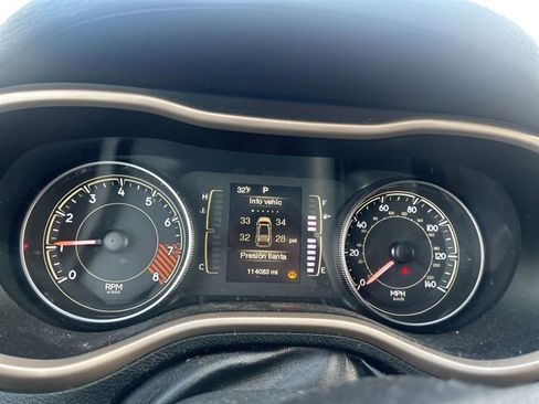 Used 2014 Jeep Cherokee Latitude image 23