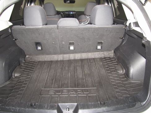 Used 2022 Subaru Crosstrek 2.0i Premium w/ Popular Package #3 image 16