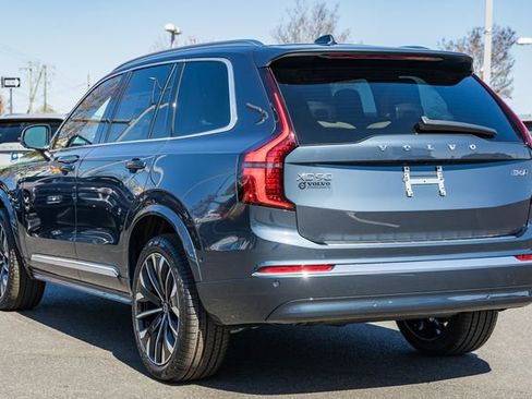 New 2026 Volvo XC90 B6 Plus w/ Protection Package Premier image 5
