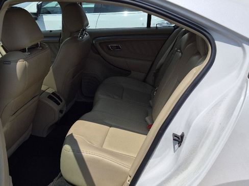 Used 2013 Ford Taurus SEL FWD image 5
