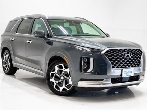 Used 2022 Hyundai Palisade Calligraphy w/ Cargo Package FWD image 6
