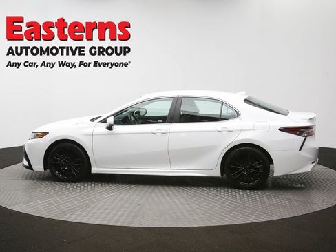 Used 2024 Toyota Camry SE image 61