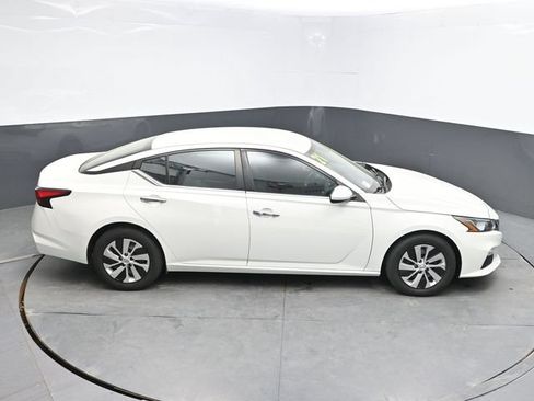 Used 2021 Nissan Altima 2.5 S FWD image 40