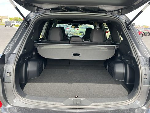 Used 2026 Subaru Forester Premium AWD/4WD image 25