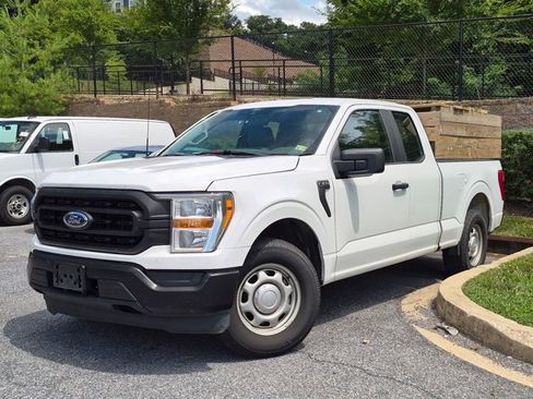 Used 2022 Ford F150 XL w/ Trailer Tow Package RWD image 11