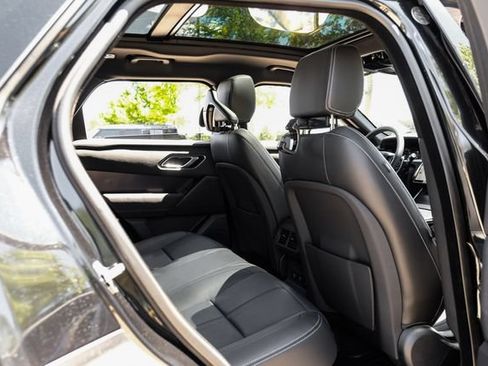 New 2026 Land Rover Range Rover Velar Belgravia AWD/4WD image 46