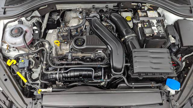 Used 2025 Volkswagen Jetta Sport FWD image 26