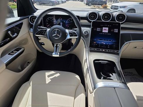 New 2026 Mercedes-Benz GLC 300 image 5
