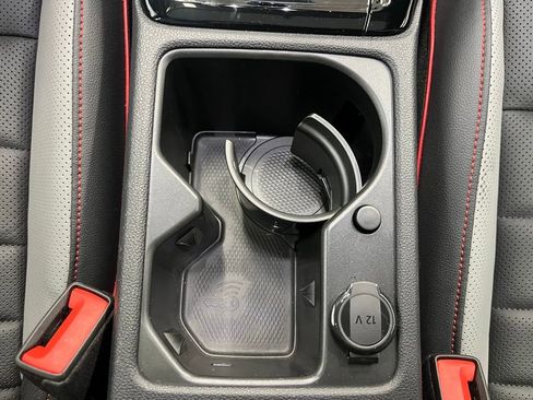 Certified 2024 Volkswagen GTI Autobahn image 15