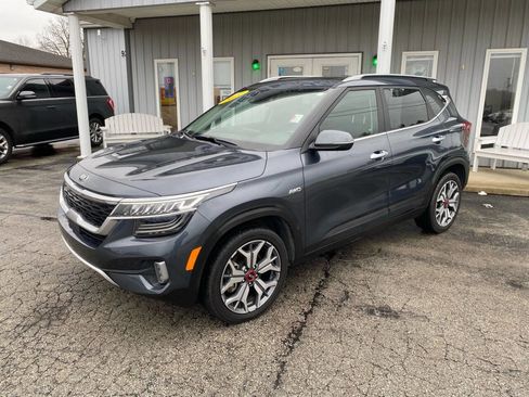 Used 2021 Kia Seltos SX w/ SX Sunroof Package AWD/4WD image 4