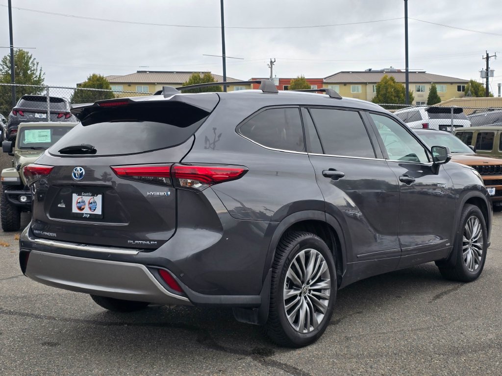 Used 2021 Toyota Highlander Platinum AWD/4WD image 8