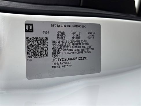 Used 2024 Chevrolet Corvette Stingray Premium Cpe w/ Z51 Performance Package image 40