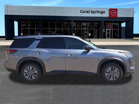 New 2026 Nissan Pathfinder SV w/ SV Premium Package FWD image 6