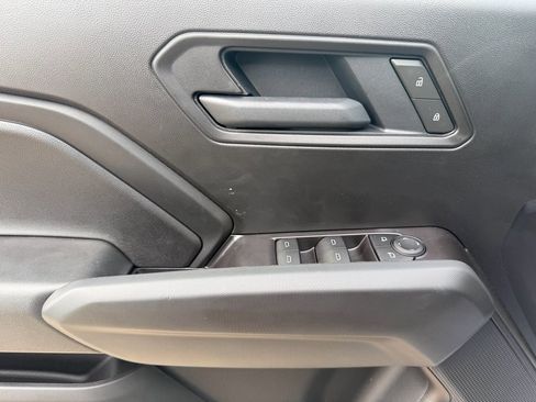 New 2025 Chevrolet Colorado W/T image 11