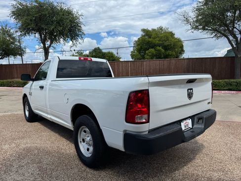 Used 2018 RAM 1500 Express RWD image 7