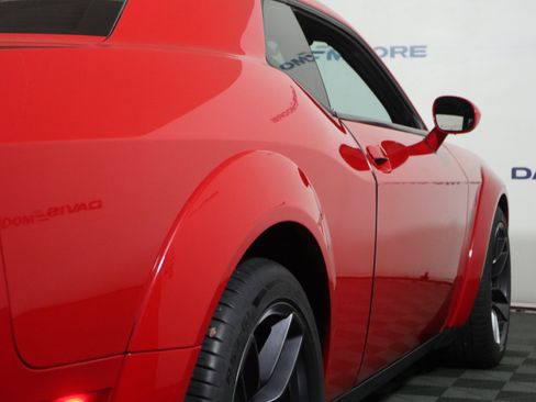 Used 2019 Dodge Challenger R/T Scat Pack image 5