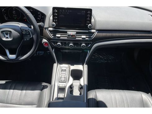 Used 2022 Honda Accord Touring image 14