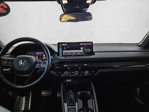 Used 2023 Honda Accord Sport image 13