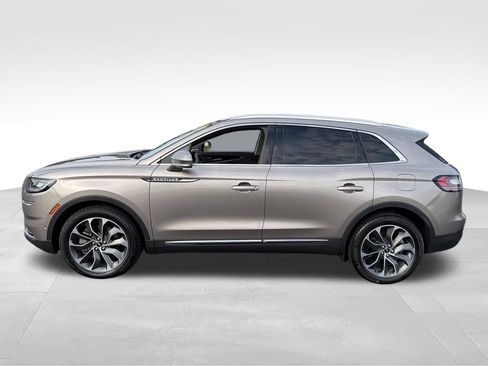 Used 2021 Lincoln Nautilus Reserve w/ Equipment Group 201A AWD/4WD image 2