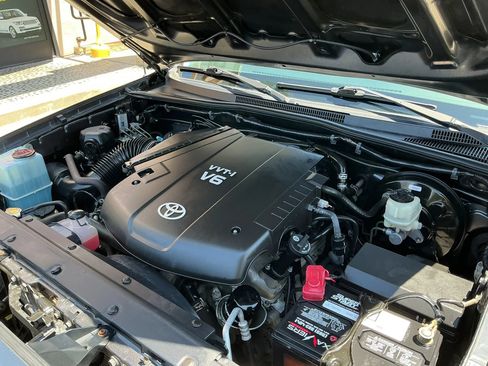 Used 2014 Toyota Tacoma PreRunner RWD image 26