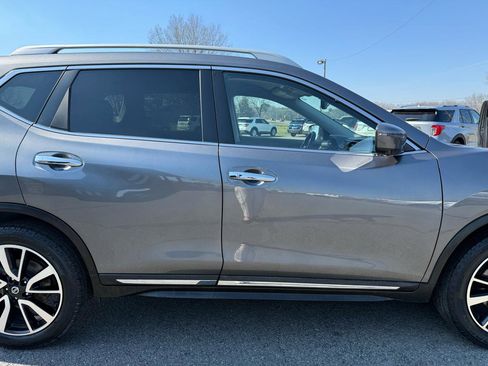 Used 2019 Nissan Rogue SL image 40