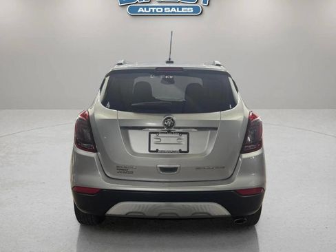 Used 2017 Buick Encore Essence FWD image 5