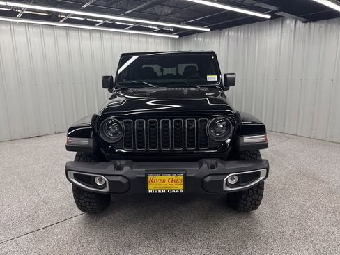 New 2026 Jeep Gladiator Sport AWD/4WD image 2