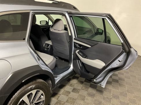 Used 2023 Subaru Outback Premium AWD/4WD image 34