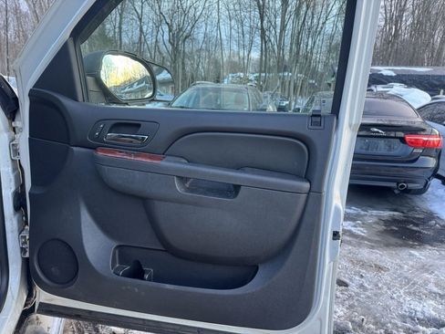 Used 2012 GMC Sierra 1500 SLT w/ SLT White Diamond Edition image 17