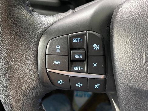 Used 2020 Ford Escape Titanium FWD image 22