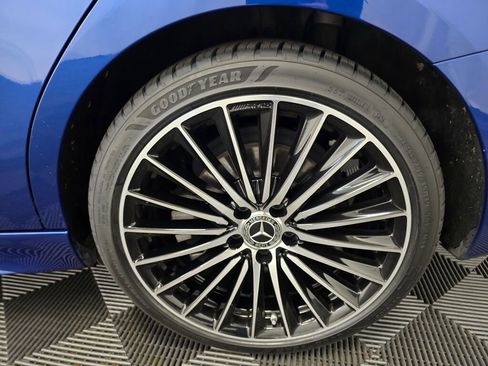 Used 2024 Mercedes-Benz C 300 4MATIC Sedan w/ AMG Line w/ Night Package image 20