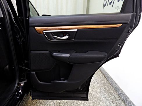 Used 2018 Honda CR-V EX image 11
