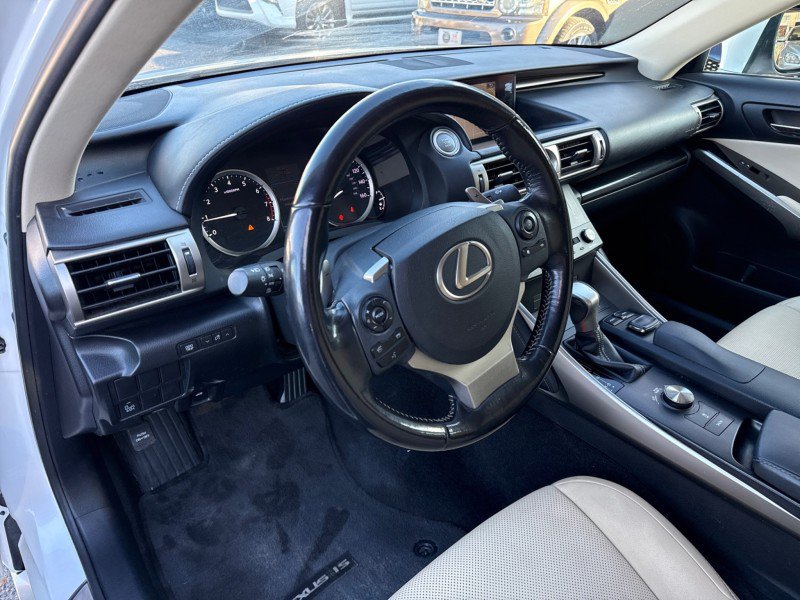 Used 2016 Lexus IS 300 AWD w/ Navigation System Package image 15