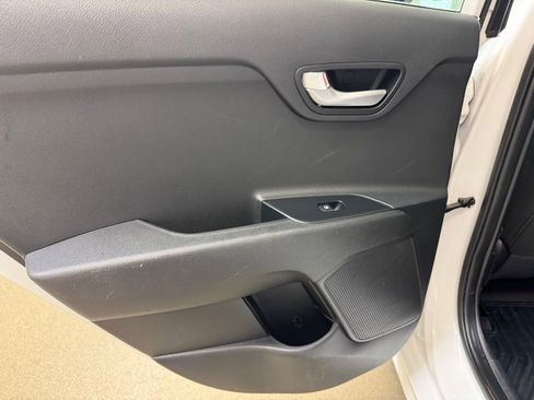 Used 2021 Kia Rio LX image 14