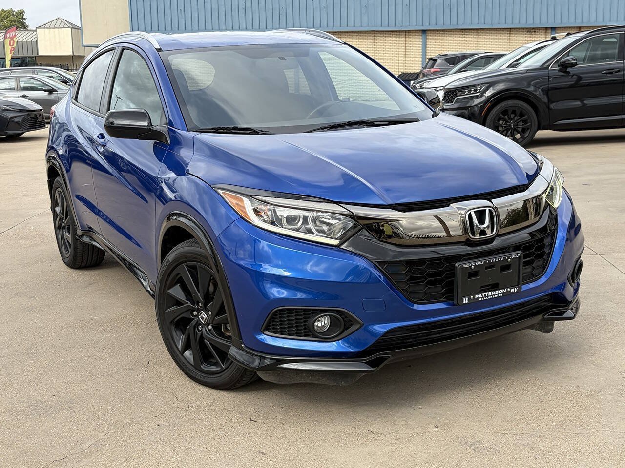 Used 2021 Honda HR-V Sport image 1