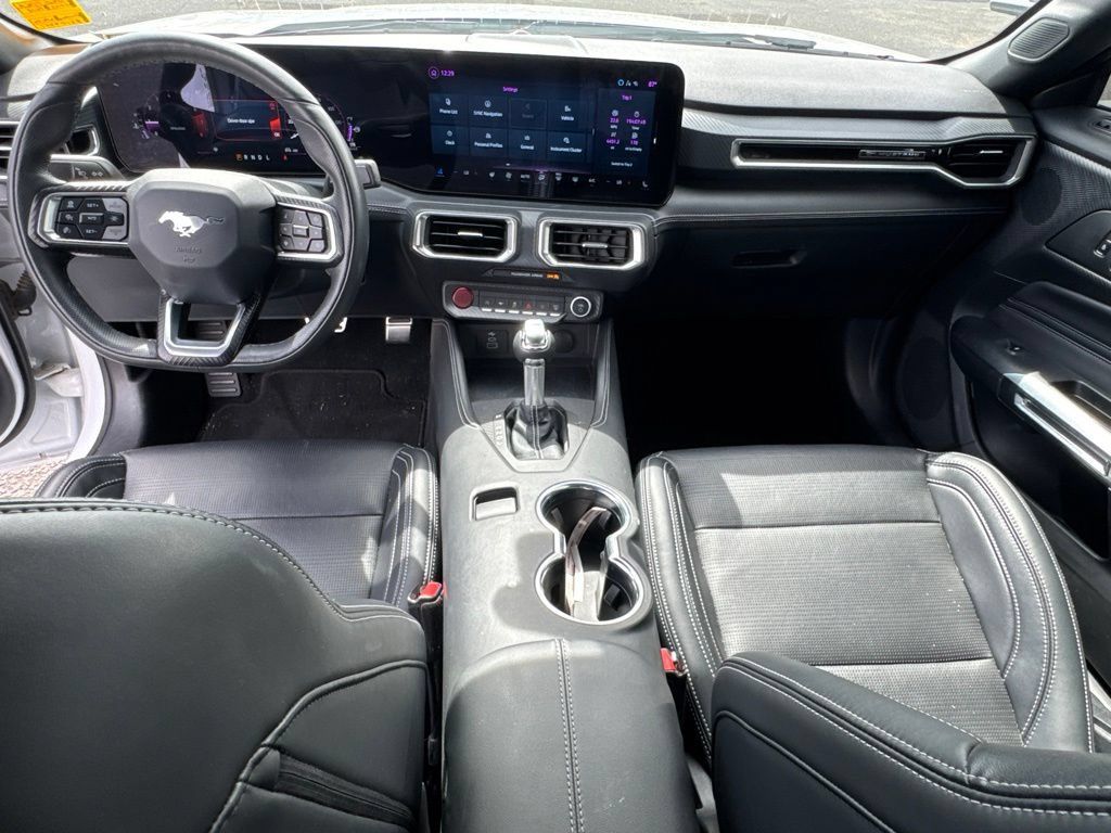 Used 2025 Ford Mustang Premium RWD image 14
