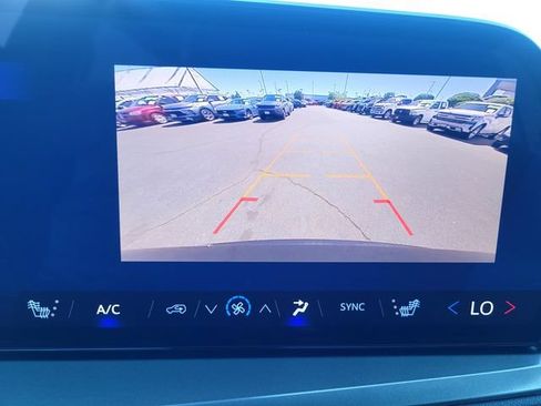 Used 2026 Chevrolet Traverse LT w/ Sun and Wheel Package AWD/4WD image 18